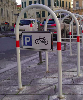 Vogliamo i cicloposteggi