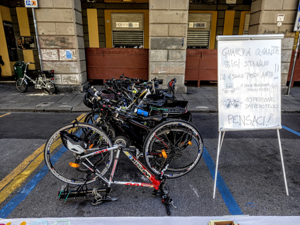 Restituiamo gli spazi alle persone