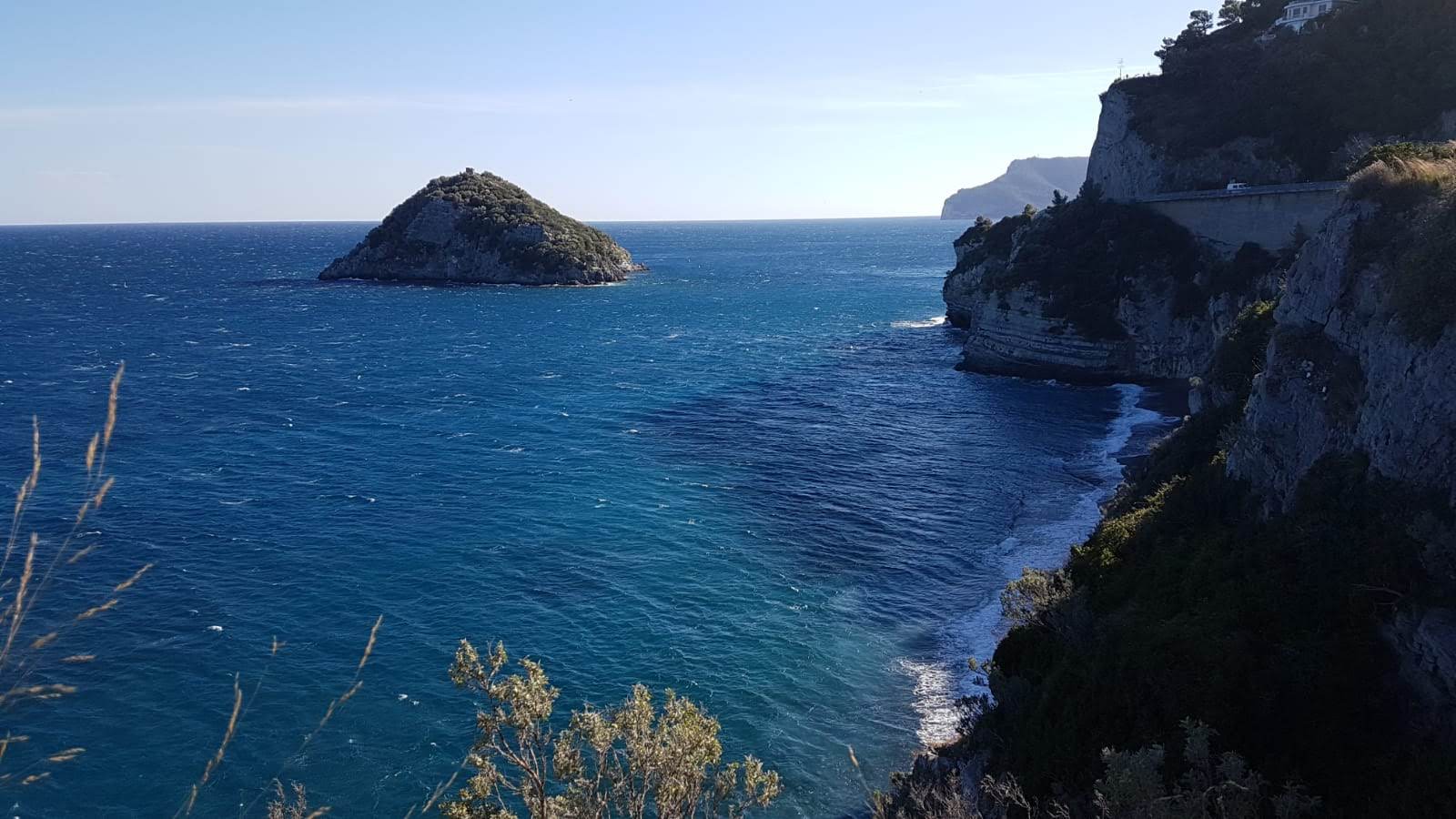 Mai di domenica - Panorami sul Finalese