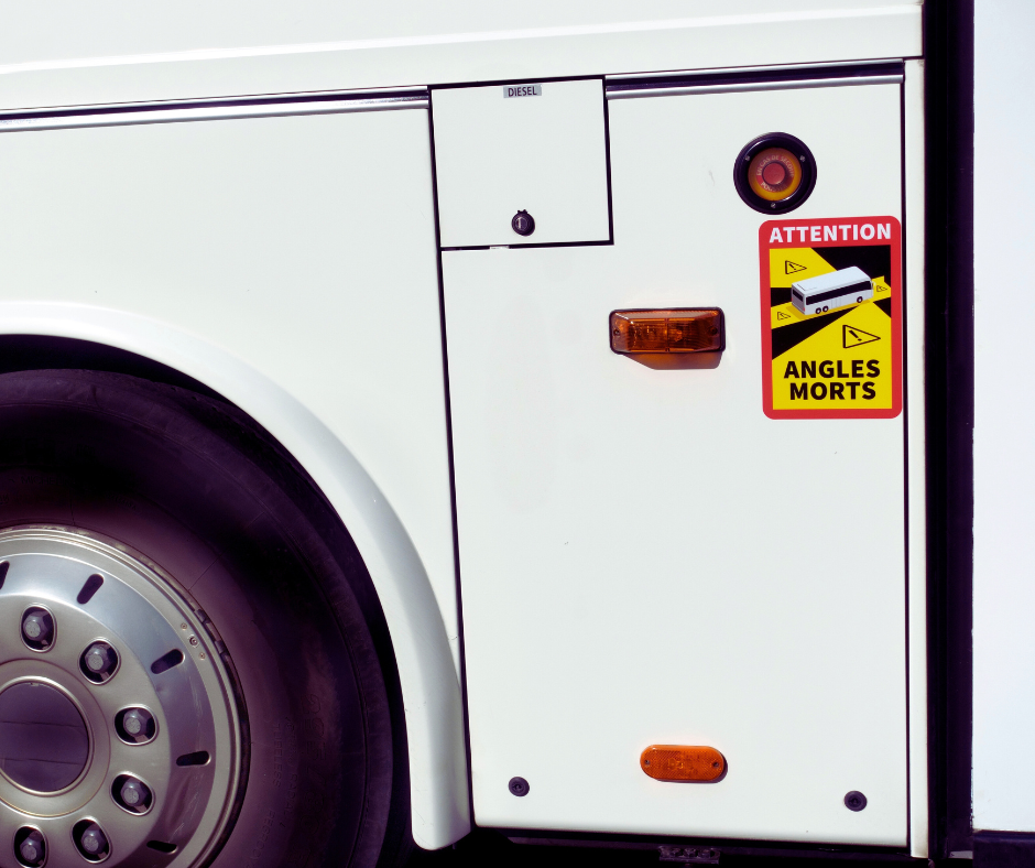 Chiediamo l&rsquo;installazione obbligatoria di sensori di rilevazione di pedoni e ciclisti sui mezzi pesanti