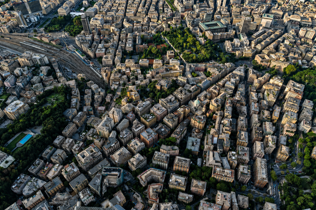 Veduta aerea del centro di Genova